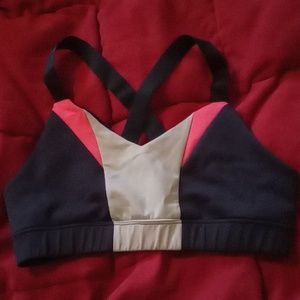 Sports bra